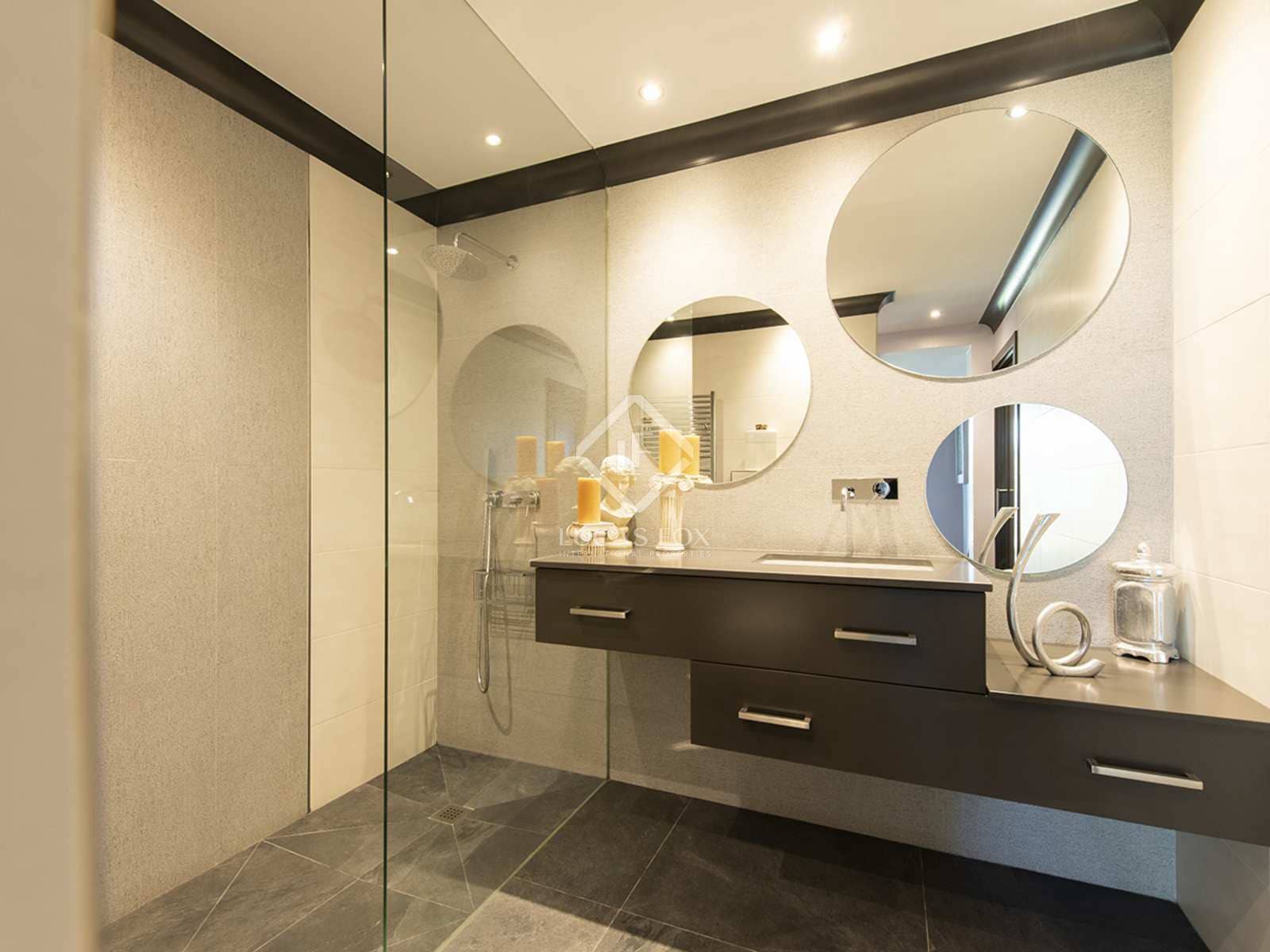 4 soverom Villa til salgs i Oia med svømmebasseng garasje - € 1 800 000 (Ref: 8279833)