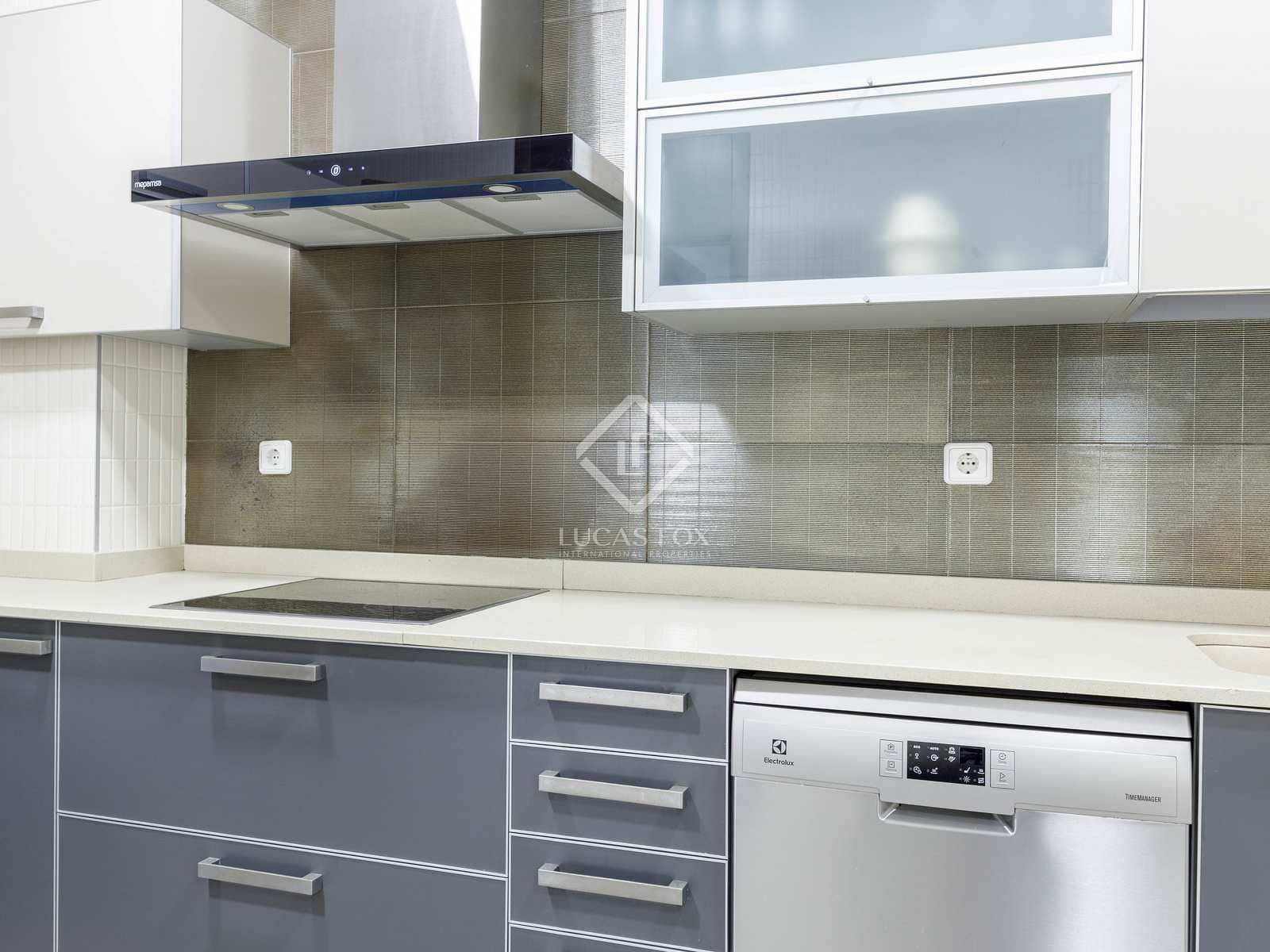 3 Zimmer Apartment zu vermieten in Valencia Stadt - 2.600 € (Ref: 8285462)