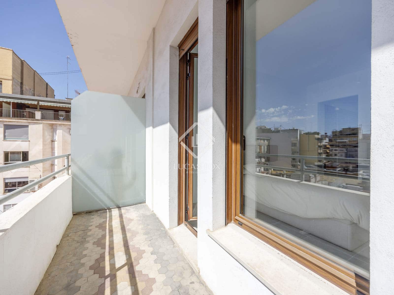 3 Zimmer Apartment zu vermieten in Valencia Stadt - 2.600 € (Ref: 8285462)