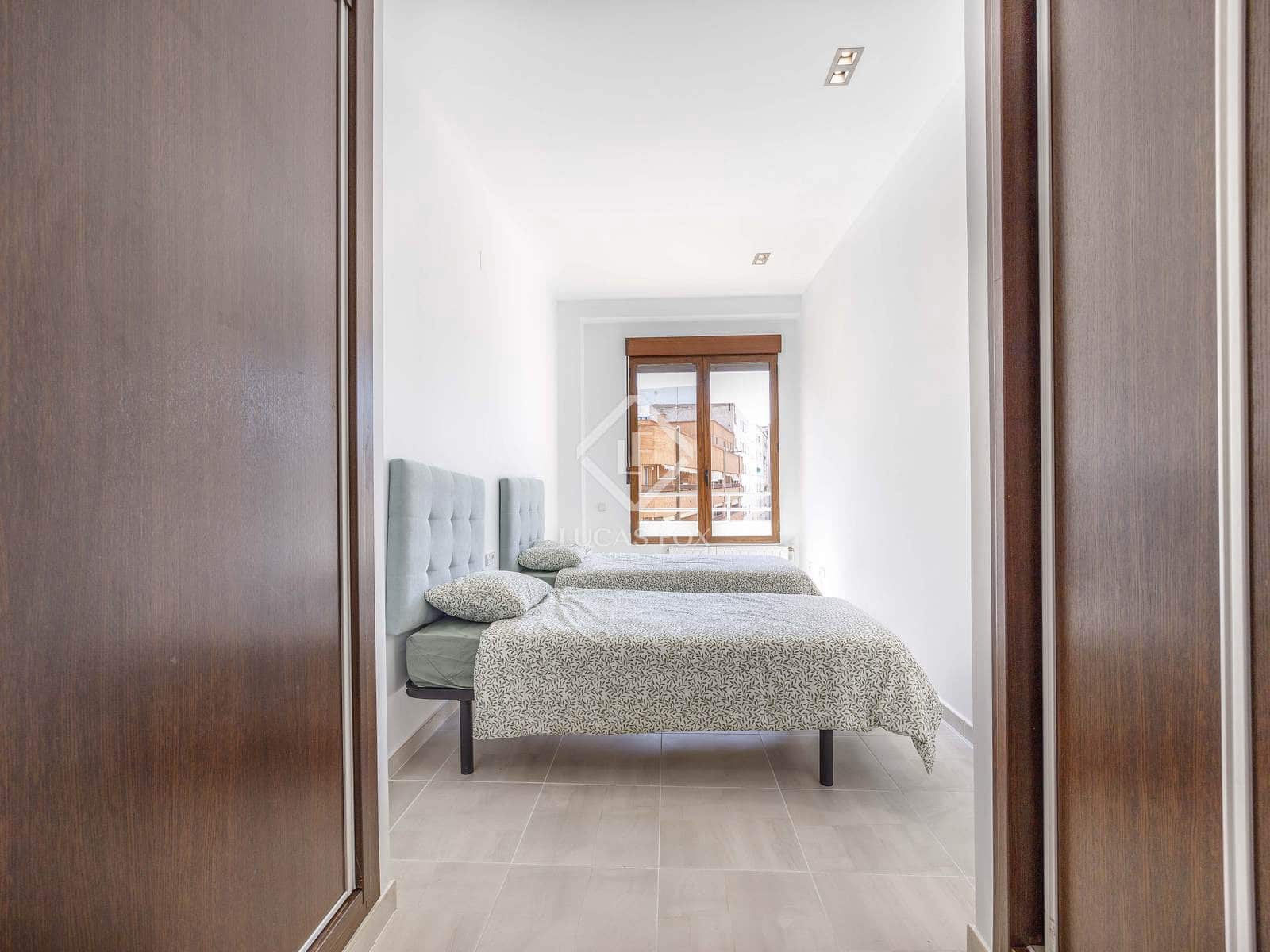 3 Zimmer Apartment zu vermieten in Valencia Stadt - 2.600 € (Ref: 8285462)