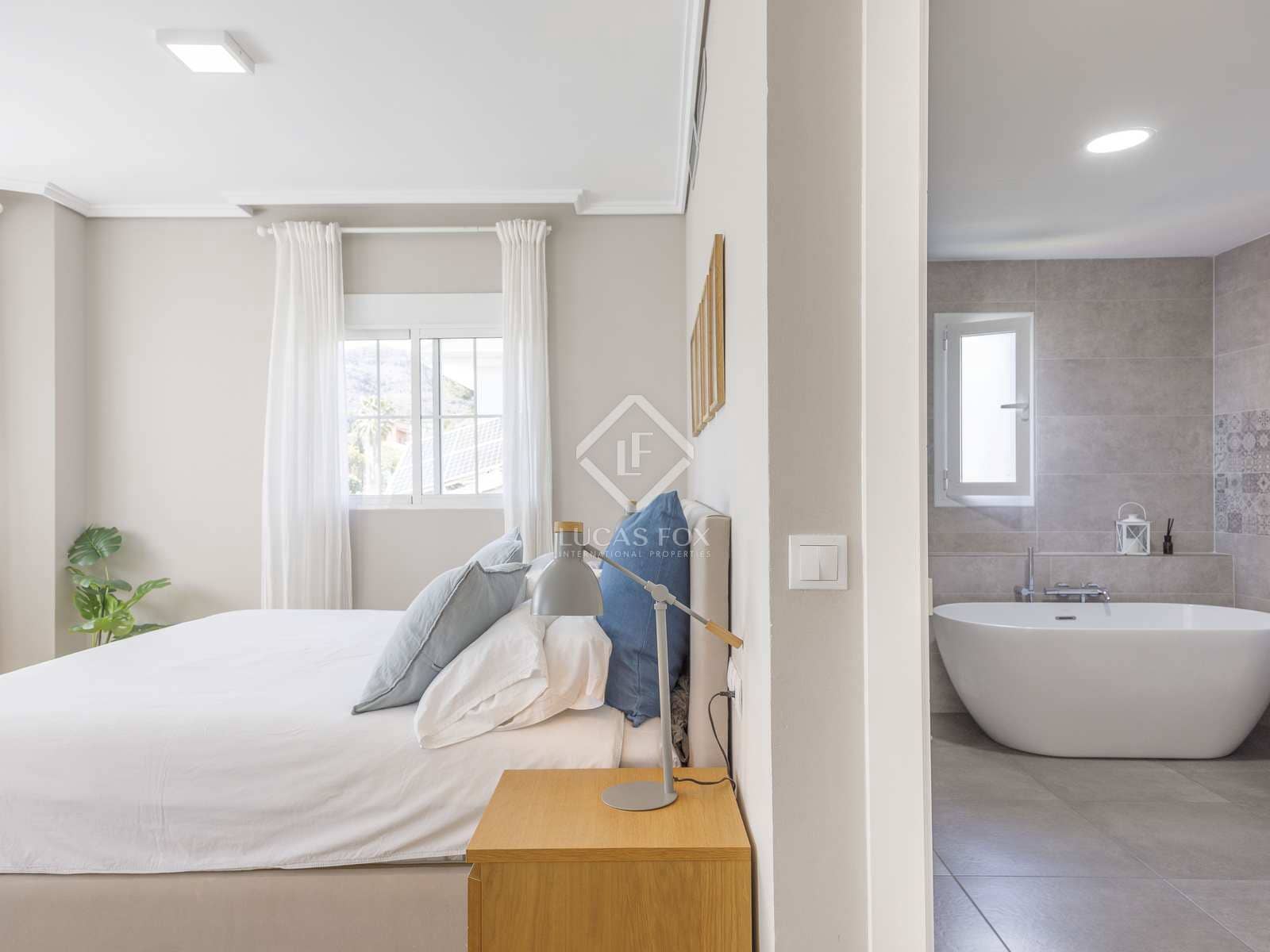 6 Zimmer Villa zu verkaufen in Pucol mit Pool Garage - 1.150.000 € (Ref: 8288269)