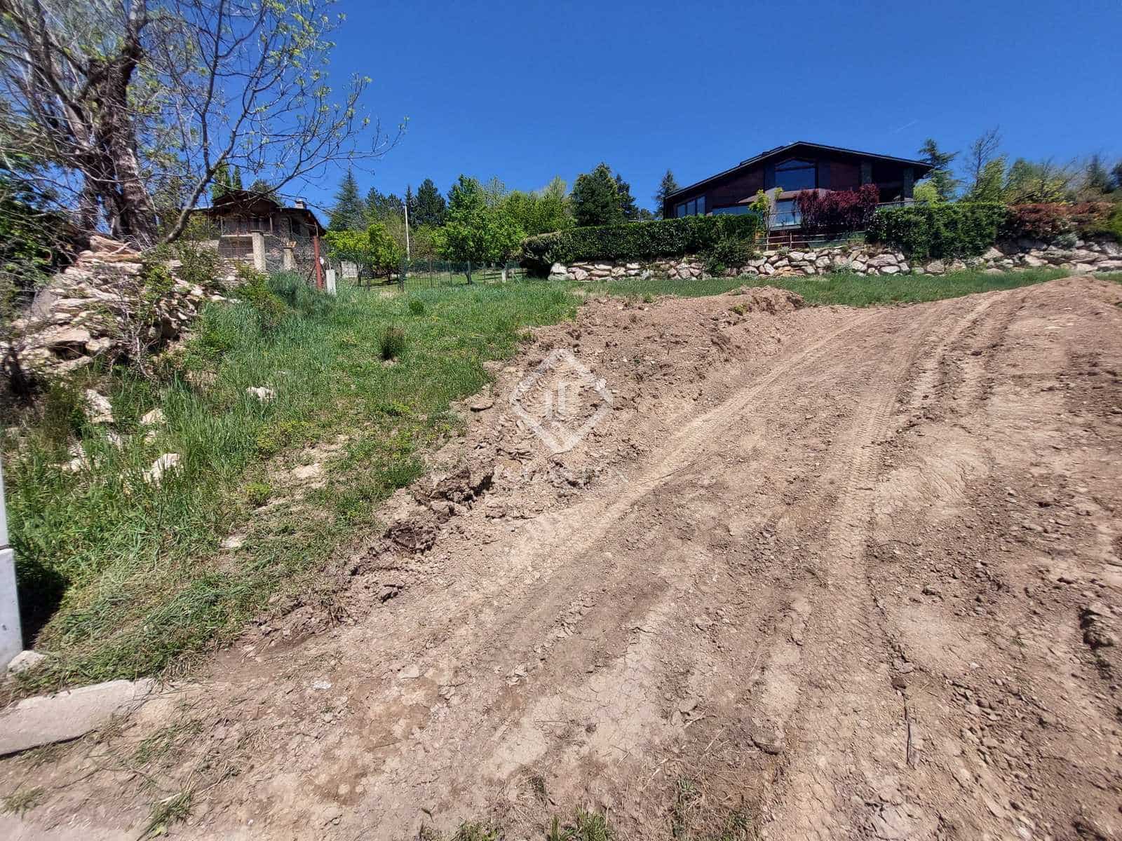 Byggegrund til salg i Prullans - € 280.000 (Ref: 8290074)