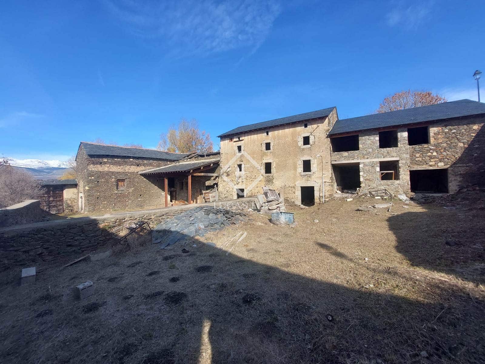 1 sovrum Villa till salu i Llivia - 790 000 € (Ref: 8295571)