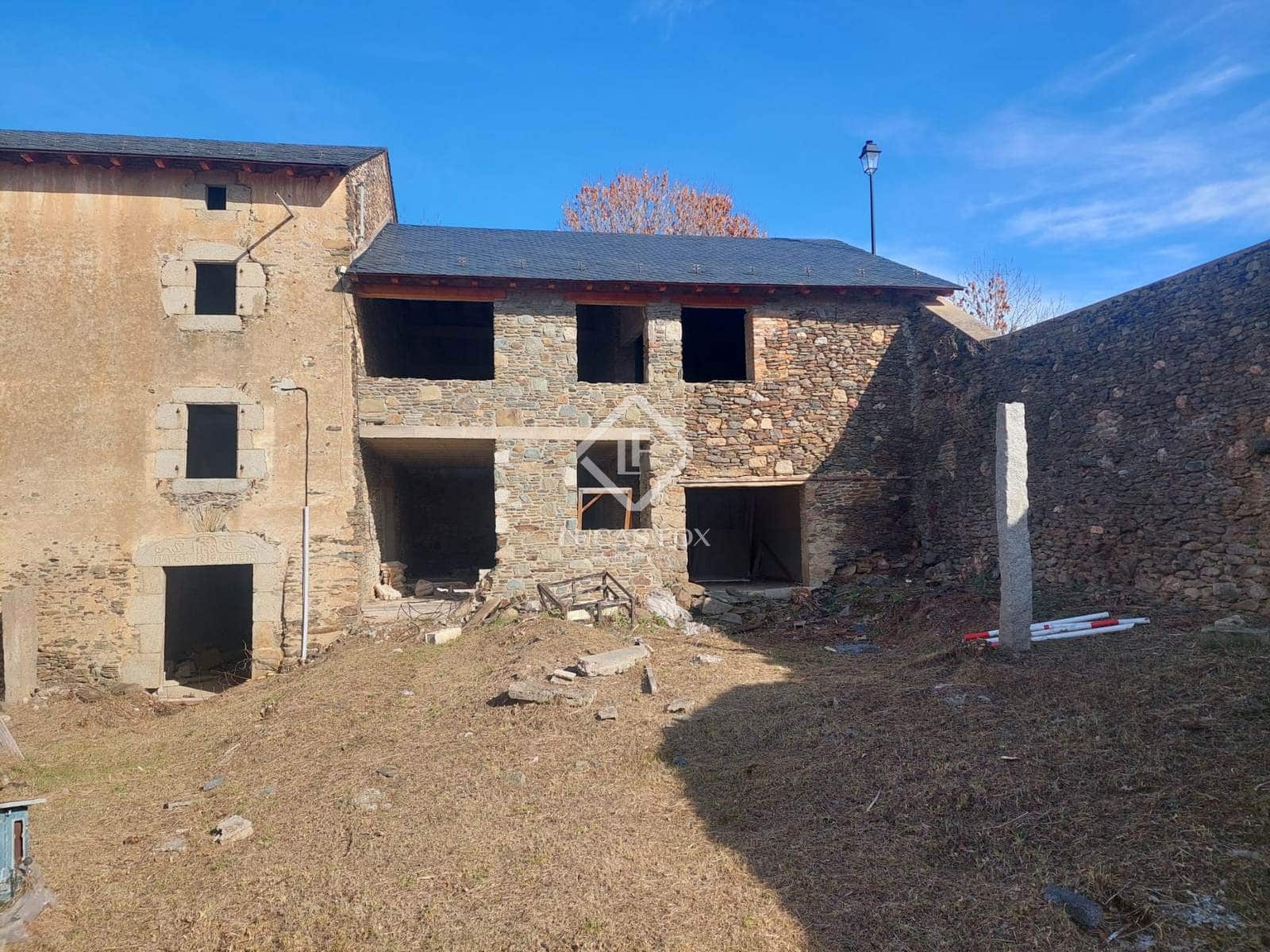 1 sovrum Villa till salu i Llivia - 790 000 € (Ref: 8295571)