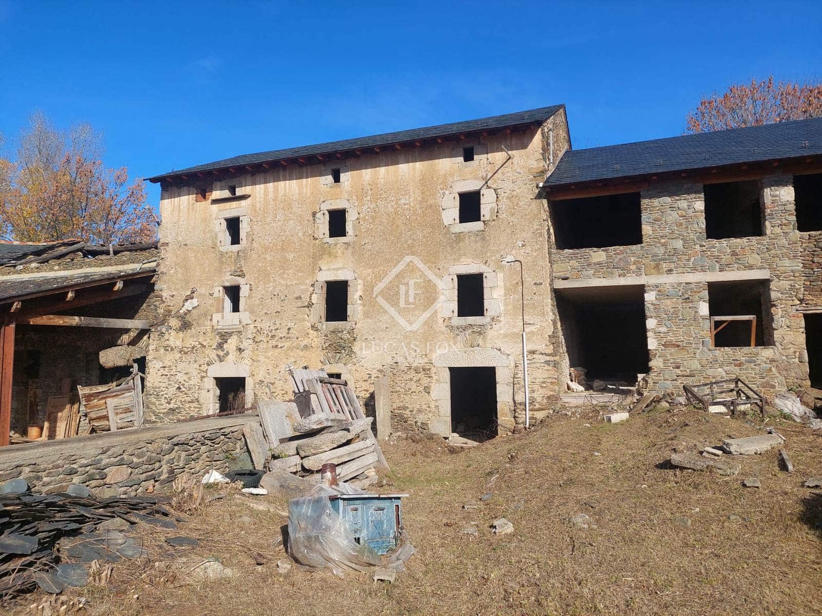 1 sovrum Villa till salu i Llivia - 790 000 € (Ref: 8295571)