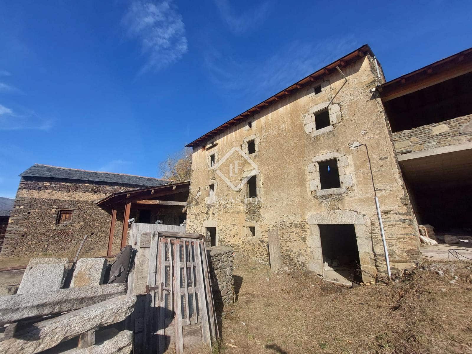 1 sovrum Villa till salu i Llivia - 790 000 € (Ref: 8295571)