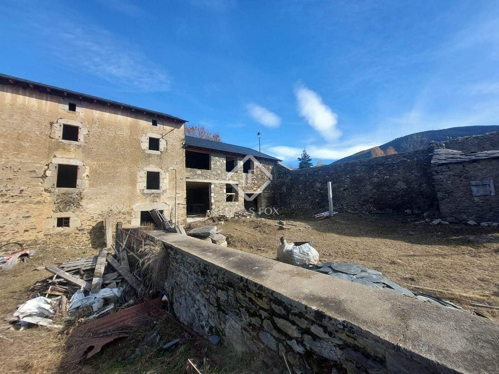 1 sovrum Villa till salu i Llivia - 790 000 € (Ref: 8295571)