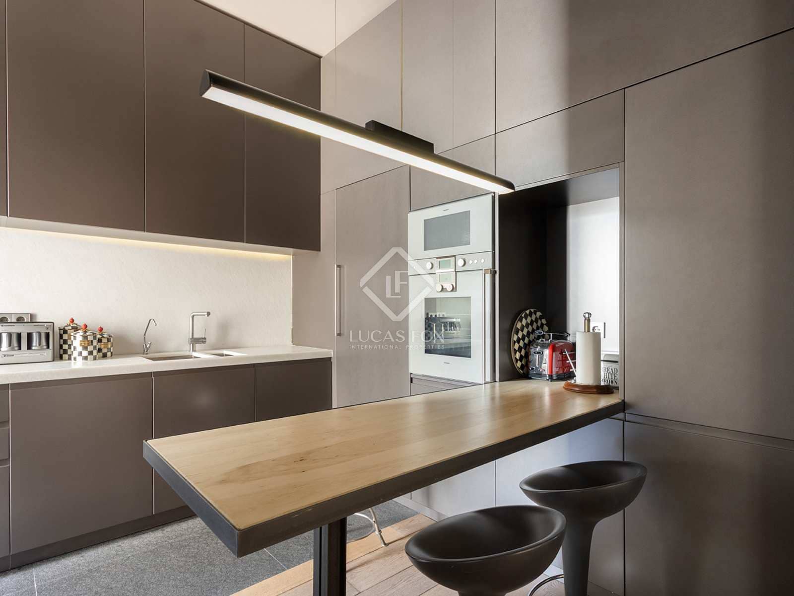 4 slaapkamer Appartement te koop in Barcelona stad - € 2.900.000 (Ref: 8296709)