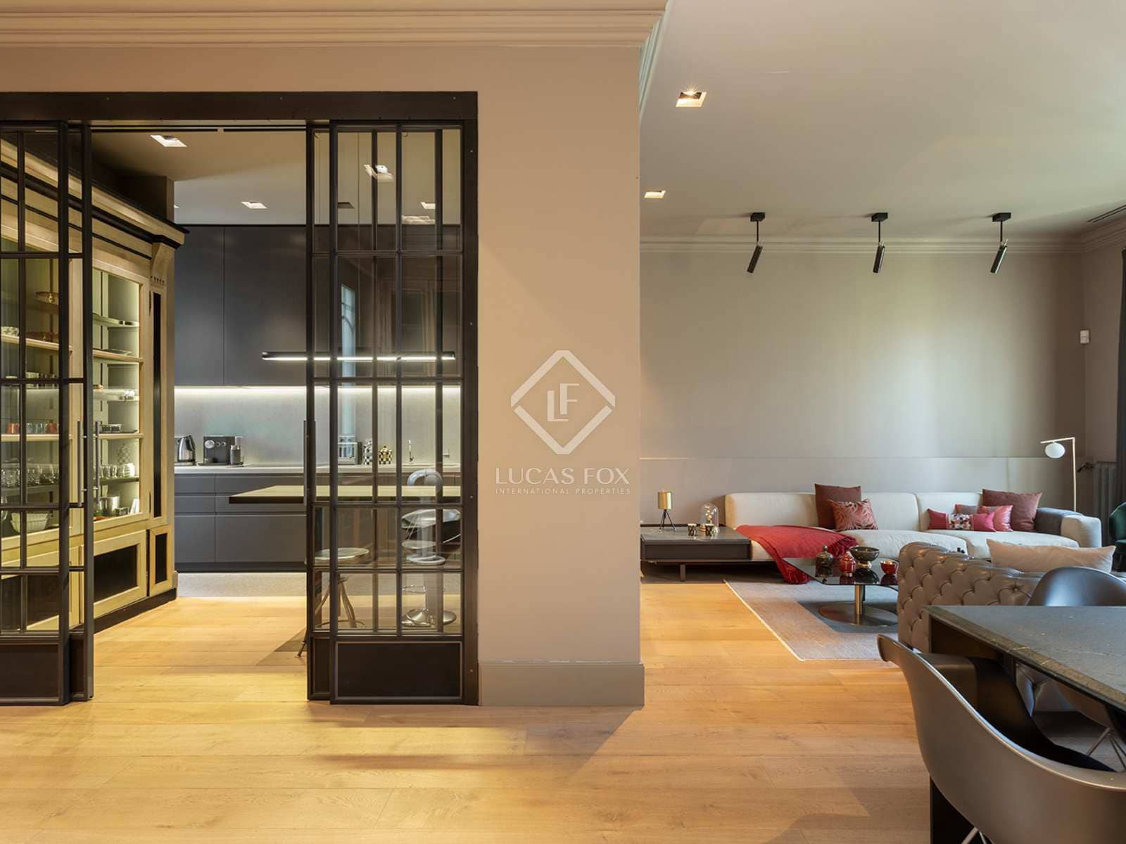 4 slaapkamer Appartement te koop in Barcelona stad - € 2.900.000 (Ref: 8296709)