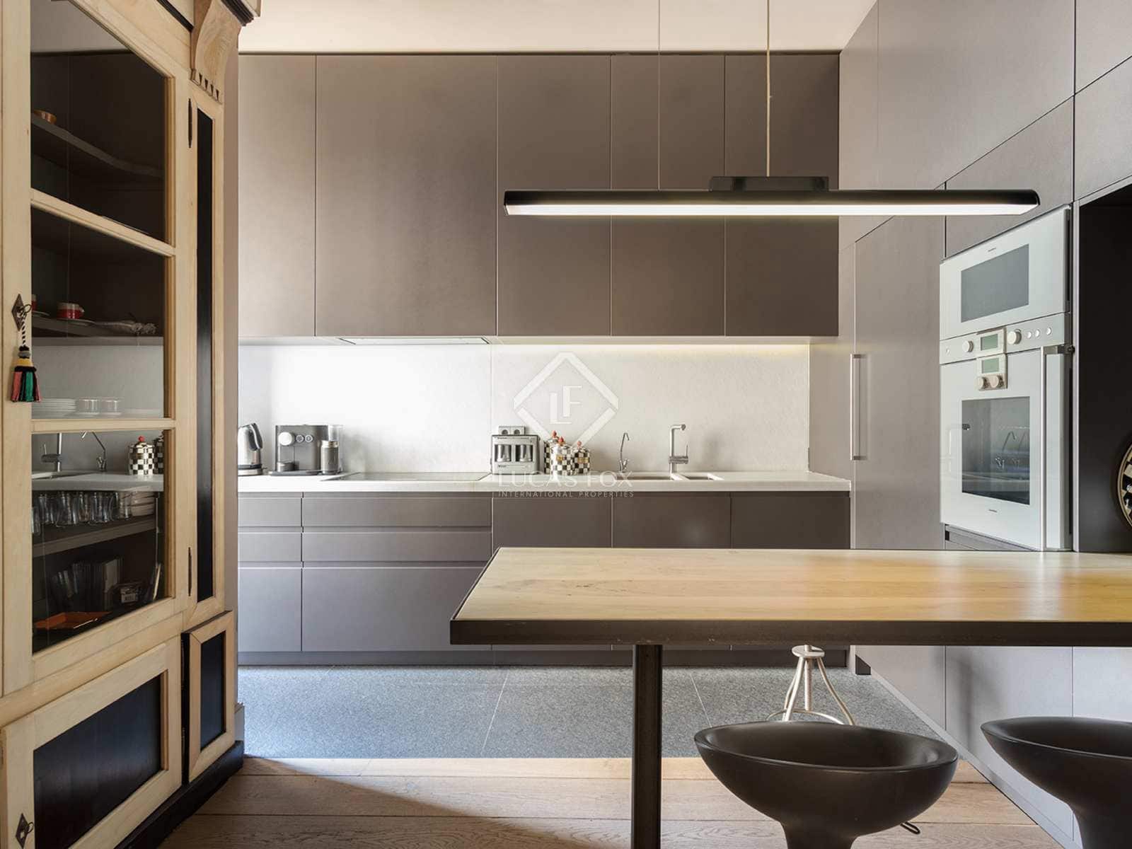 4 slaapkamer Appartement te koop in Barcelona stad - € 2.900.000 (Ref: 8296709)