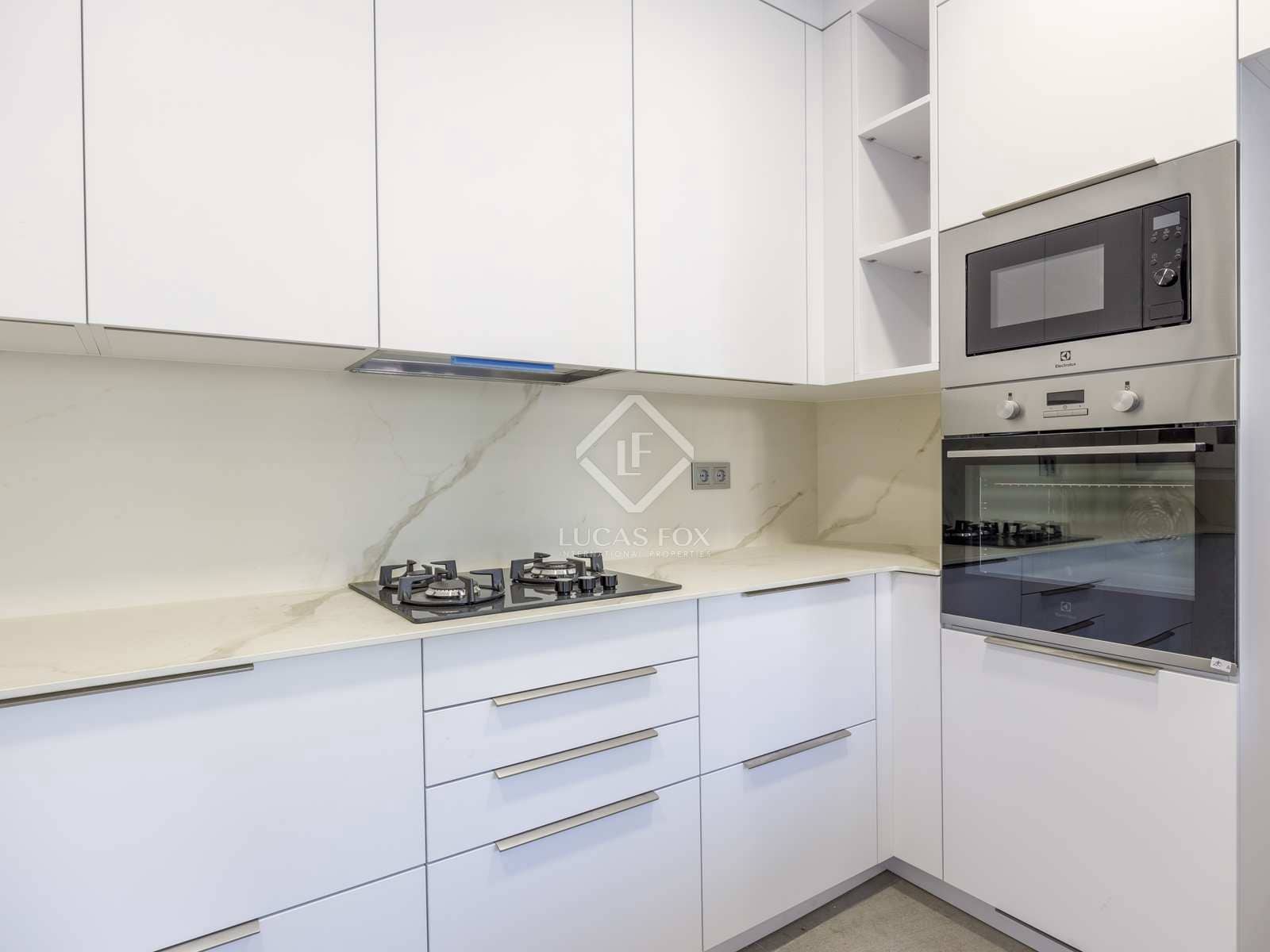 2 sovrum Lägenhet att hyra i Valencia stad - 1 900 € (Ref: 8296974)