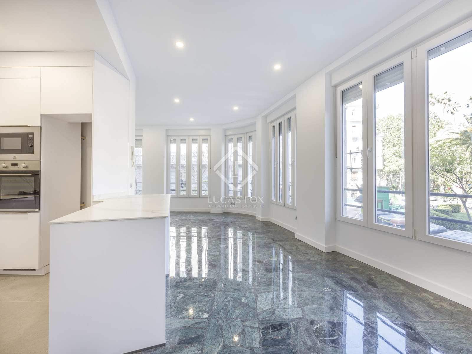 2 sovrum Lägenhet att hyra i Valencia stad - 1 900 € (Ref: 8296974)