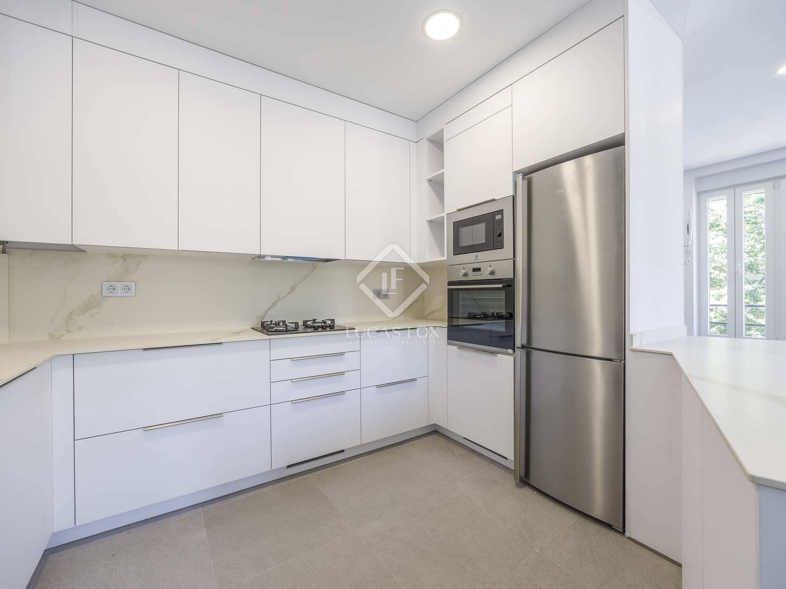 2 sovrum Lägenhet att hyra i Valencia stad - 1 900 € (Ref: 8296974)