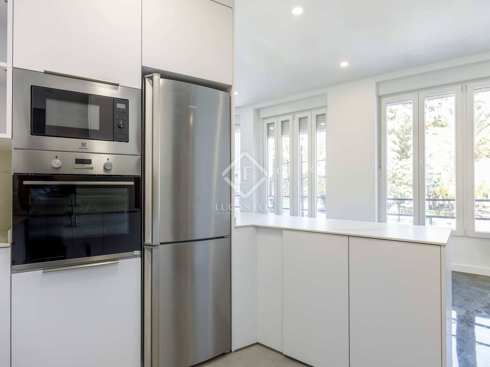 2 sovrum Lägenhet att hyra i Valencia stad - 1 900 € (Ref: 8296974)