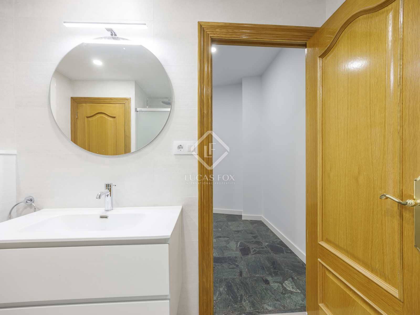 2 sovrum Lägenhet att hyra i Valencia stad - 1 900 € (Ref: 8296974)