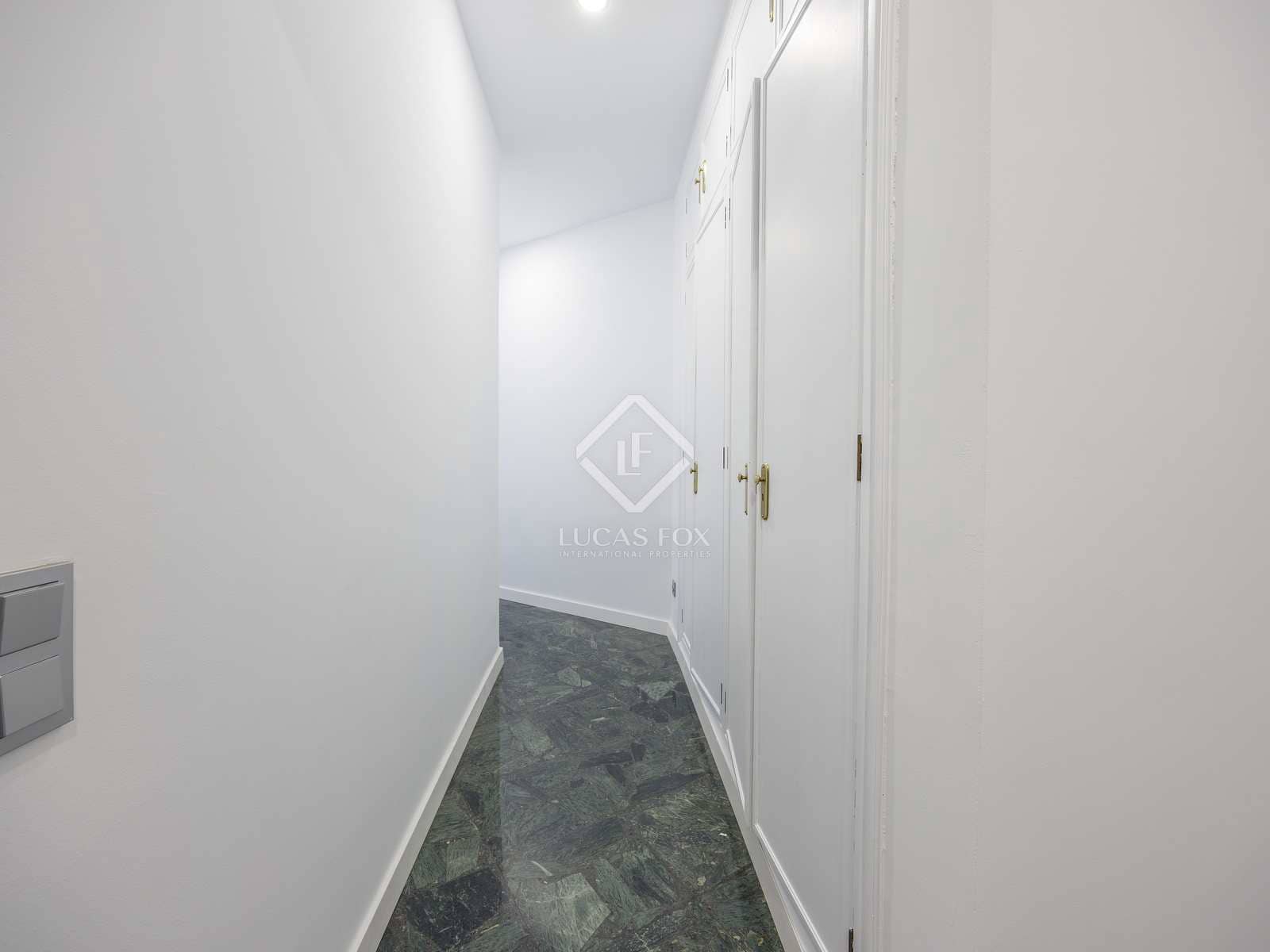 2 sovrum Lägenhet att hyra i Valencia stad - 1 900 € (Ref: 8296974)