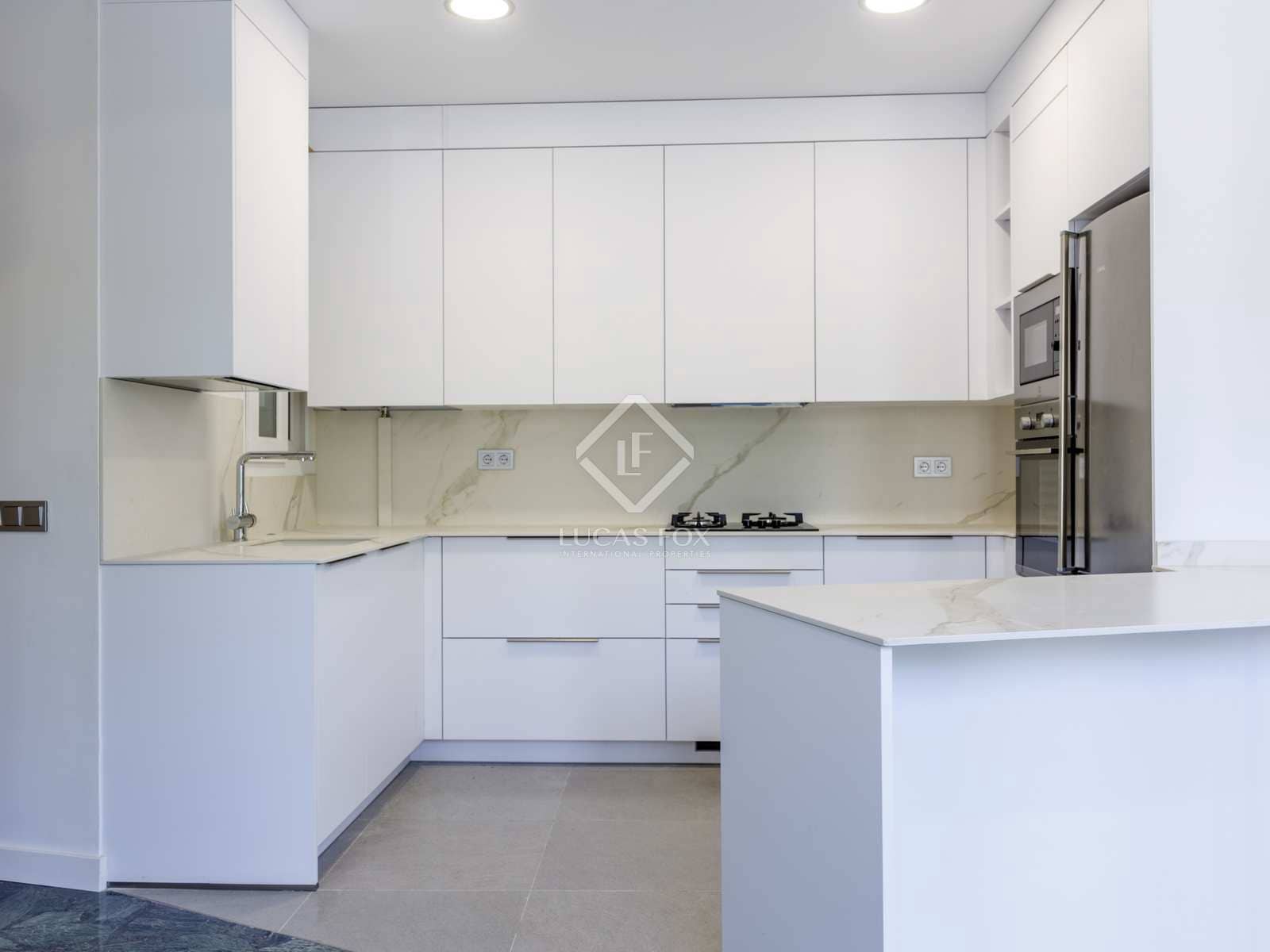 2 sovrum Lägenhet att hyra i Valencia stad - 1 900 € (Ref: 8296974)