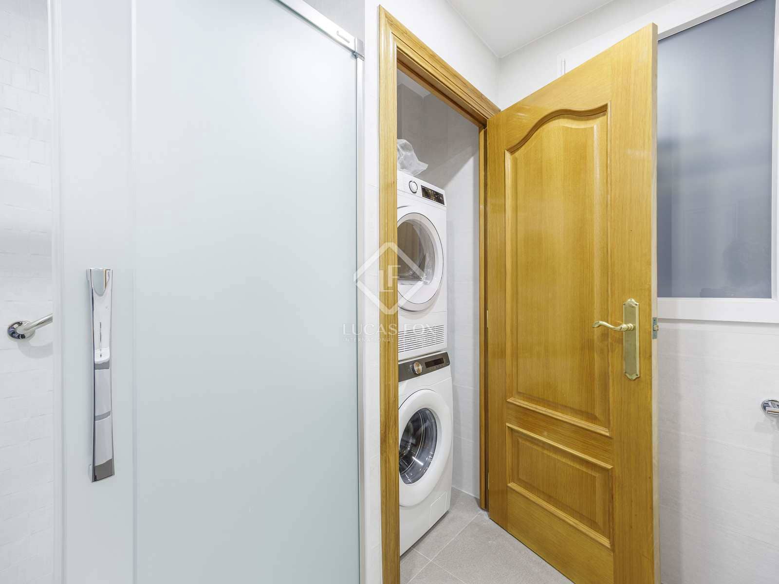 2 sovrum Lägenhet att hyra i Valencia stad - 1 900 € (Ref: 8296974)