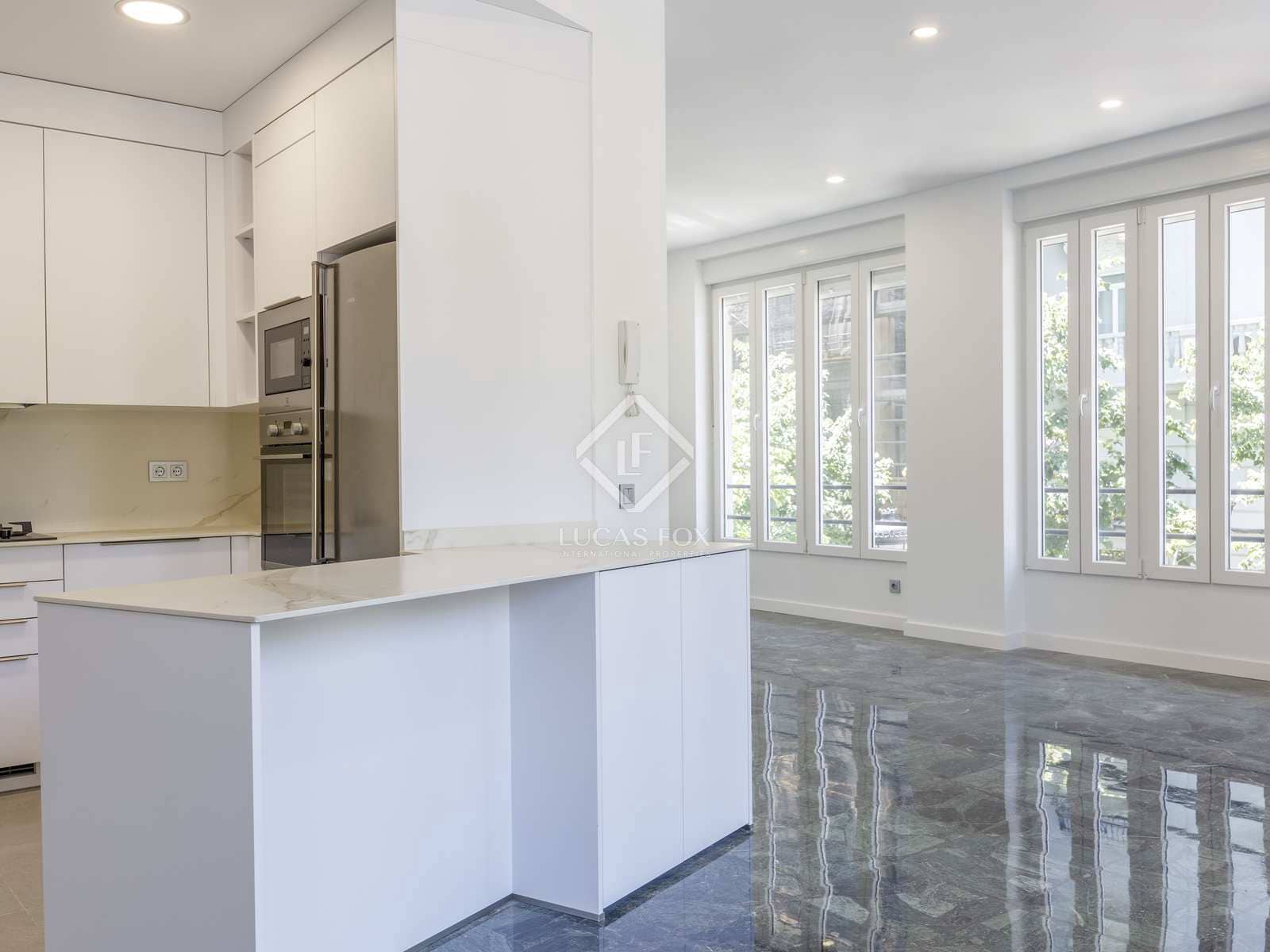 2 sovrum Lägenhet att hyra i Valencia stad - 1 900 € (Ref: 8296974)