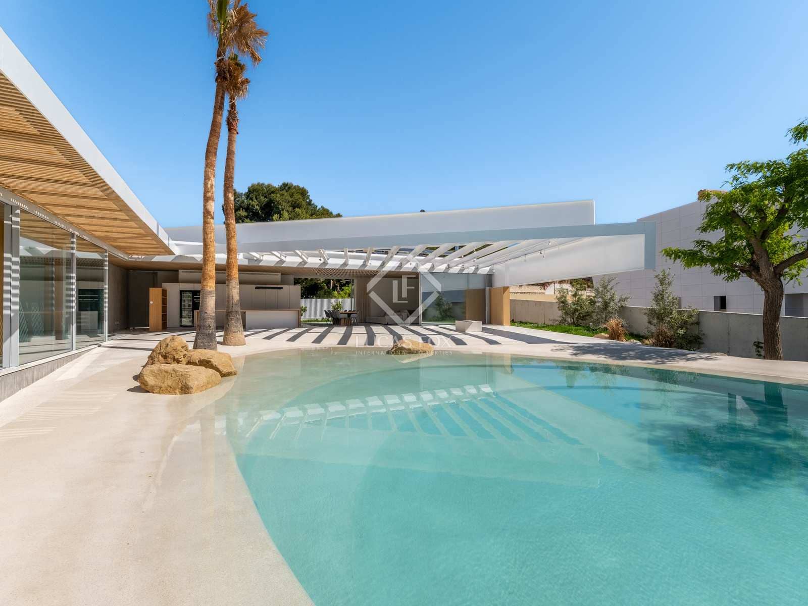 6 soverom Villa til salgs i Alicante by med svømmebasseng - € 3 500 000 (Ref: 8297235)