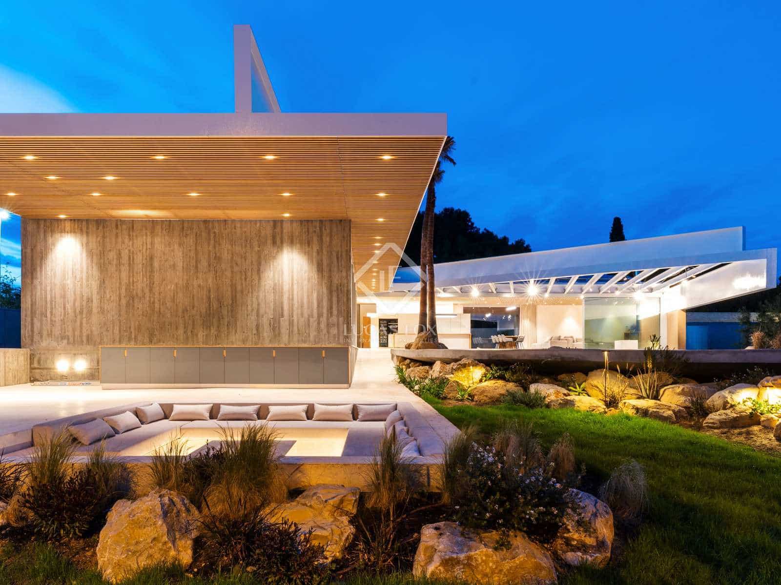 6 soverom Villa til salgs i Alicante by med svømmebasseng - € 3 500 000 (Ref: 8297235)