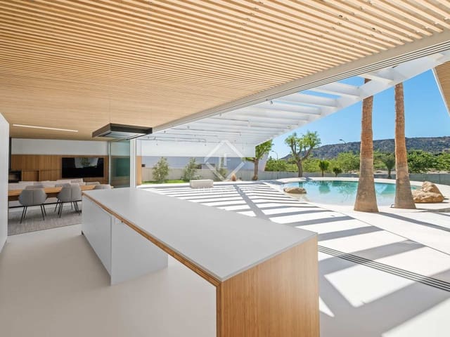 6 soverom Villa til salgs i Alicante by med svømmebasseng - € 3 500 000 (Ref: 8297235)