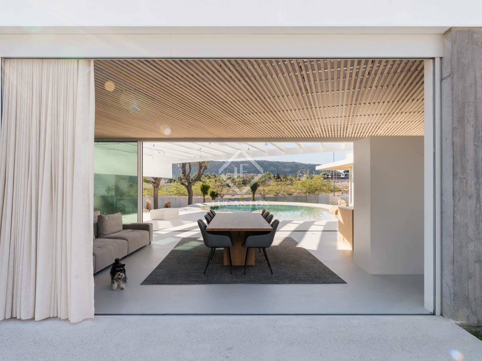 6 soverom Villa til salgs i Alicante by med svømmebasseng - € 3 500 000 (Ref: 8297235)