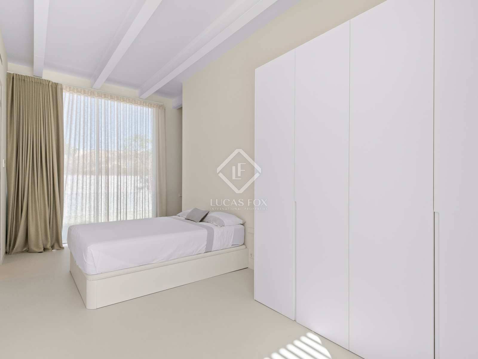 6 soverom Villa til salgs i Alicante by med svømmebasseng - € 3 500 000 (Ref: 8297235)