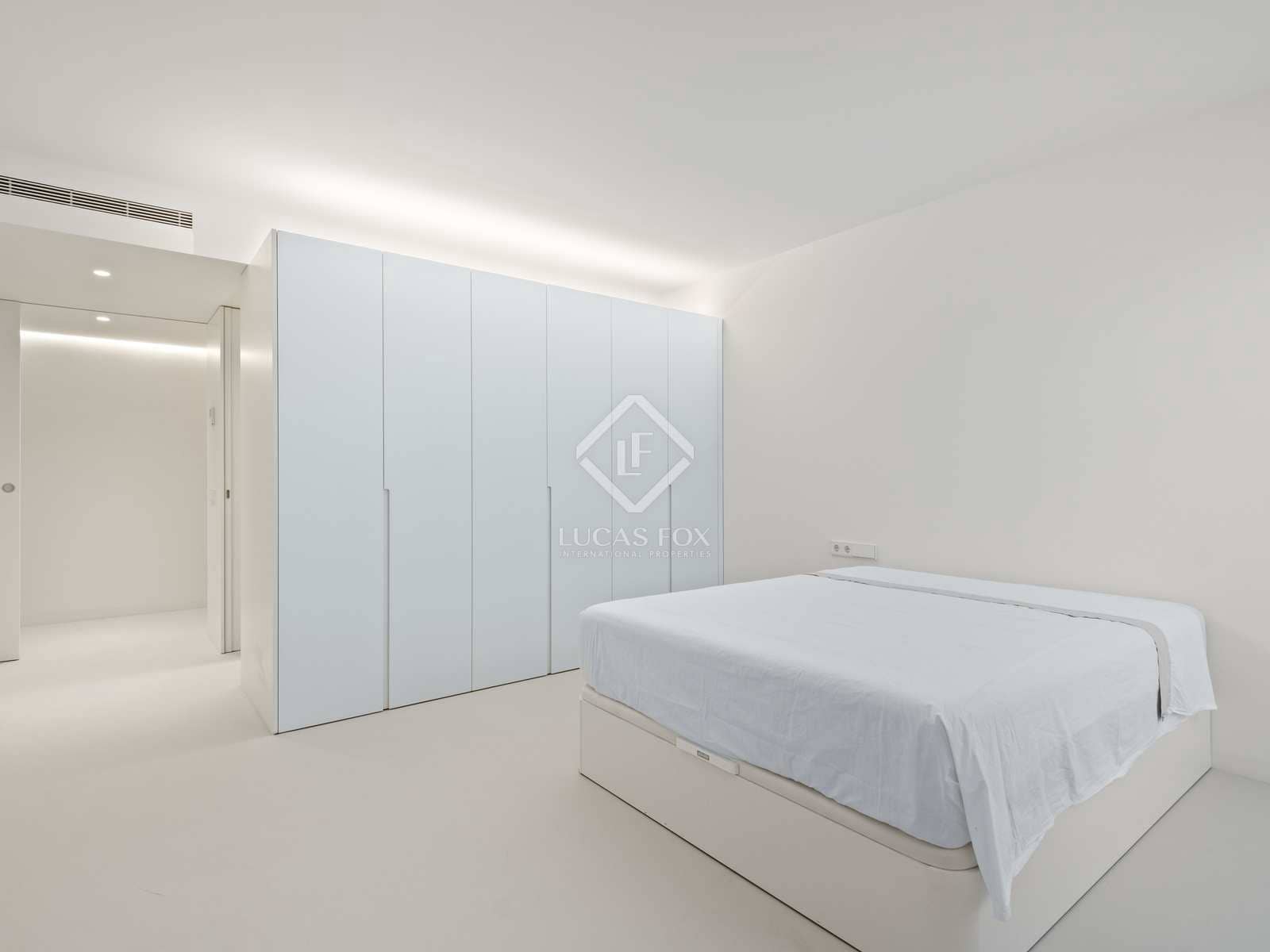 6 soverom Villa til salgs i Alicante by med svømmebasseng - € 3 500 000 (Ref: 8297235)