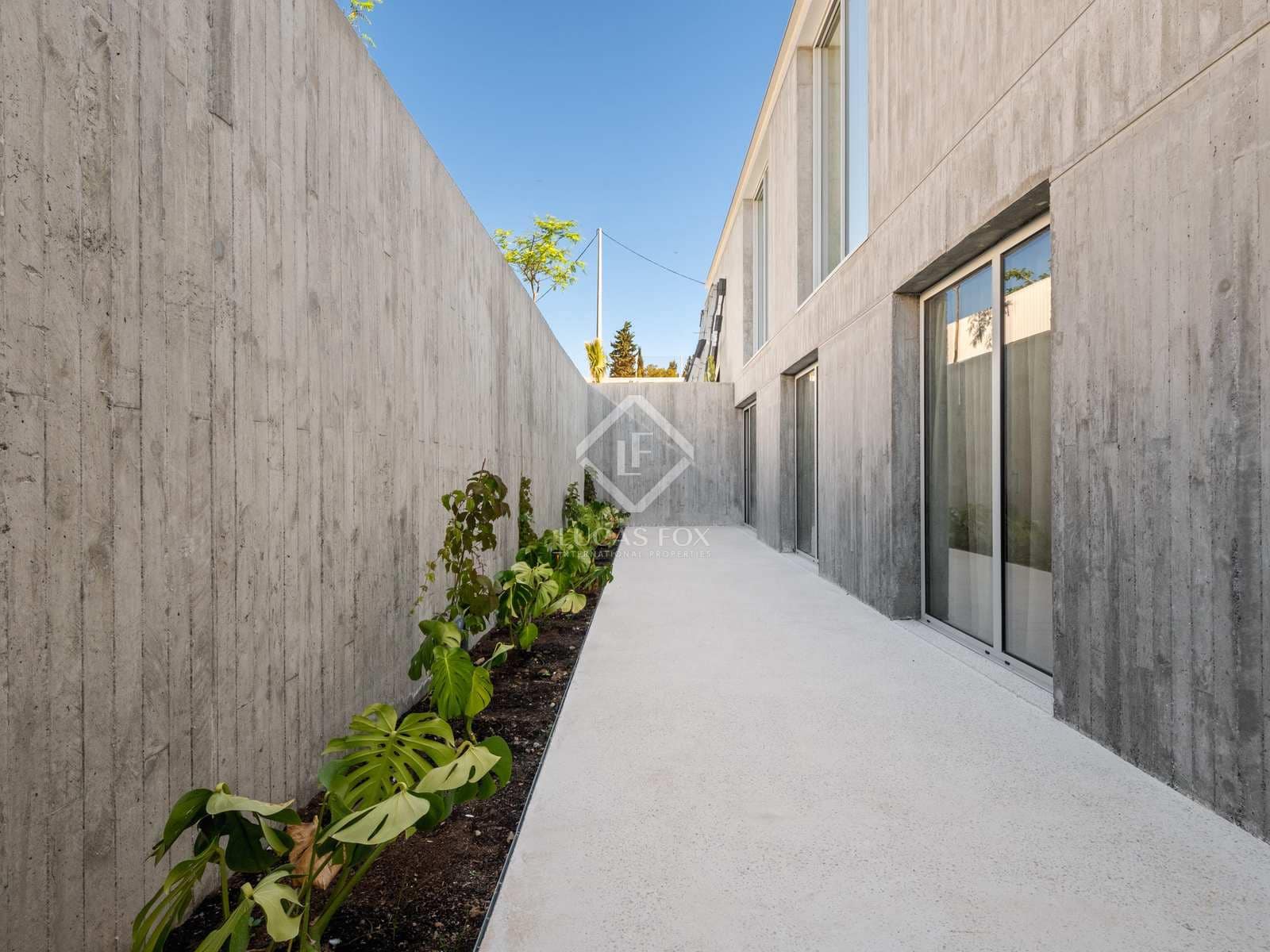 6 soverom Villa til salgs i Alicante by med svømmebasseng - € 3 500 000 (Ref: 8297235)