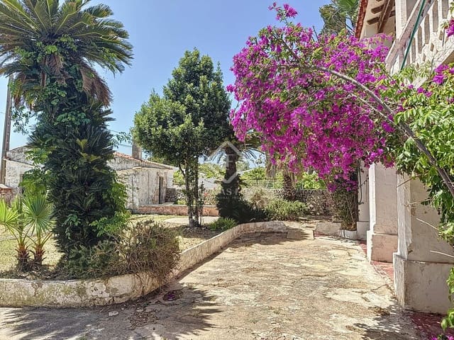 6 slaapkamer Finca/Landhuis te koop in San Luis / Sant Lluís met garage - € 2.300.000 (Ref: 8302128)