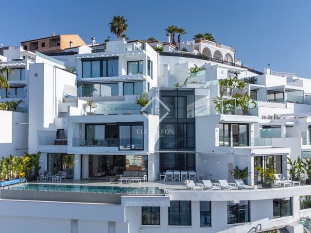 Chalet de 6 habitaciones en Almuñécar en venta con piscina garaje - 3.200.000 € (Ref: 8303663)
