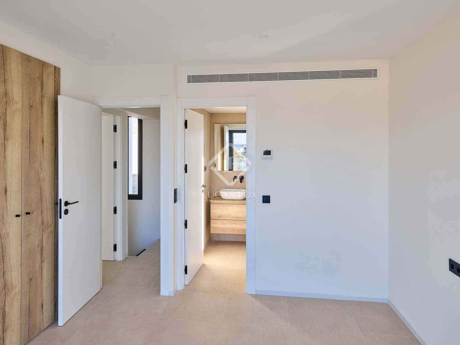 3 soveværelse Villa til salg i Santa Eulalia / Santa Eularia med swimmingpool - € 2.100.000 (Ref: 8304884)