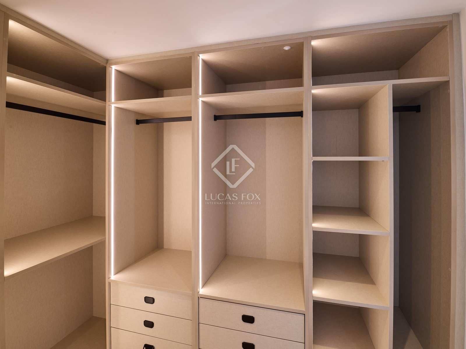 3 soveværelse Villa til salg i Santa Eulalia / Santa Eularia med swimmingpool - € 2.100.000 (Ref: 8304884)