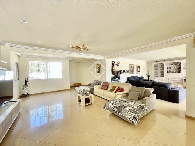 6 slaapkamer Villa te koop in Alicante stad met zwembad garage - € 1.590.000 (Ref: 8307705)