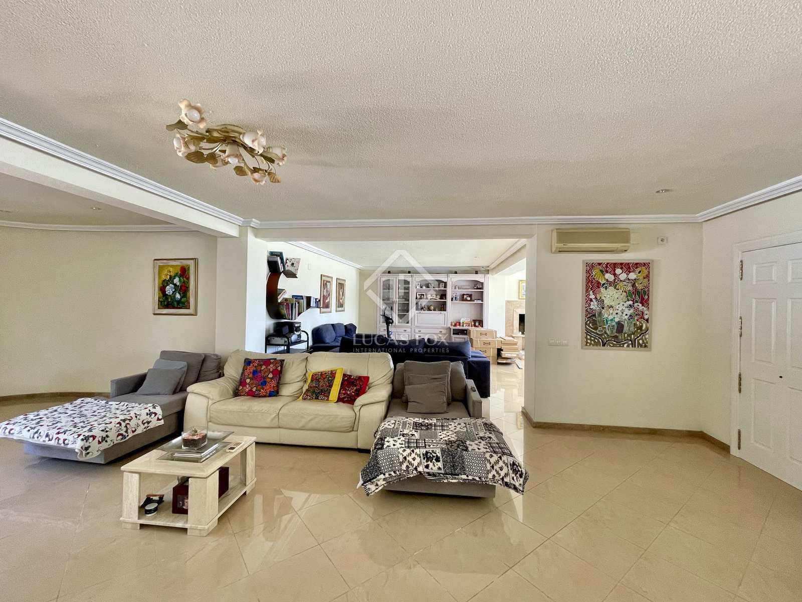 6 bedroom Villa for sale in Alicante / Alacant city with pool garage - € 1,590,000 (Ref: 8307705)