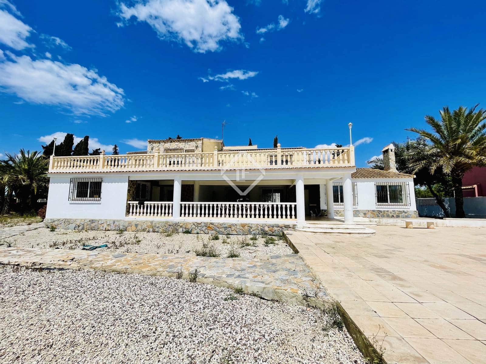 6 bedroom Villa for sale in Alicante / Alacant city with pool garage - € 1,590,000 (Ref: 8307705)