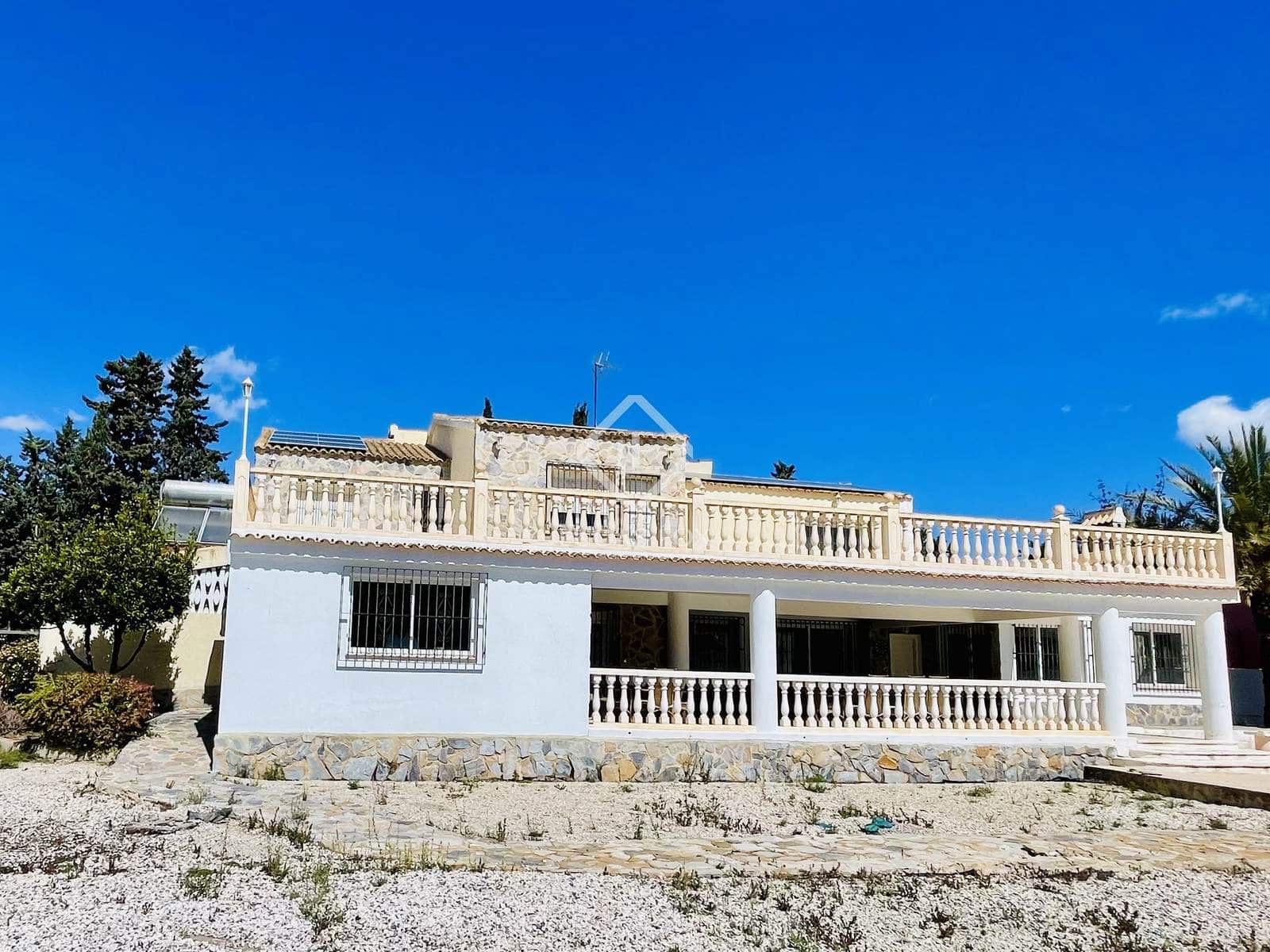 6 bedroom Villa for sale in Alicante / Alacant city with pool garage - € 1,590,000 (Ref: 8307705)