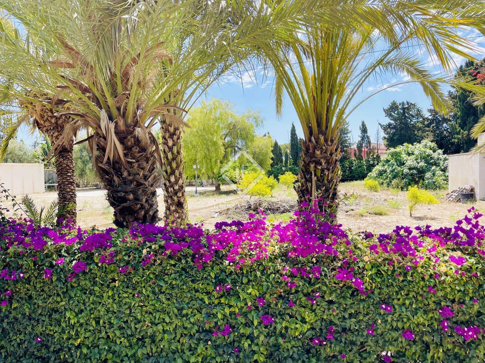 6 bedroom Villa for sale in Alicante / Alacant city with pool garage - € 1,590,000 (Ref: 8307705)