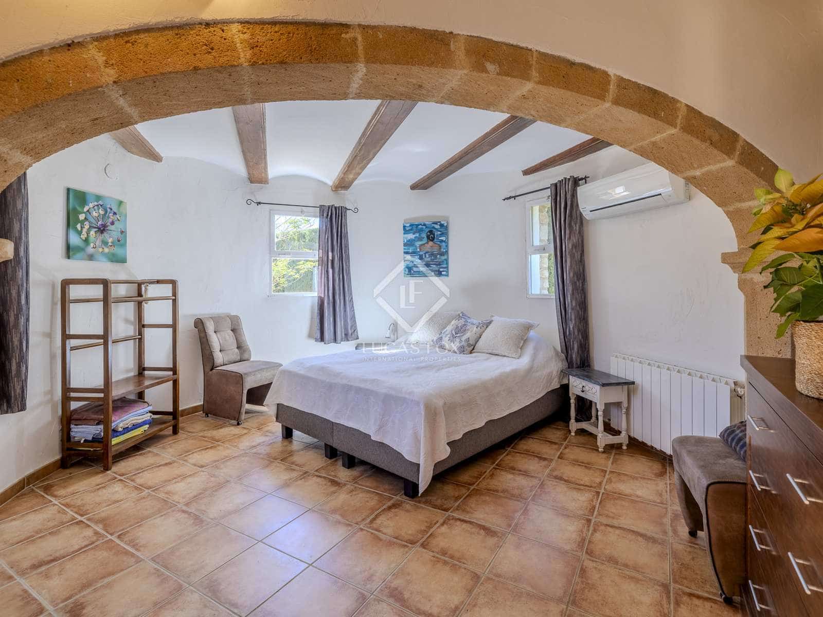 6 bedroom Villa for sale in Javea / Xabia with pool garage - € 1,590,000 (Ref: 8307706)