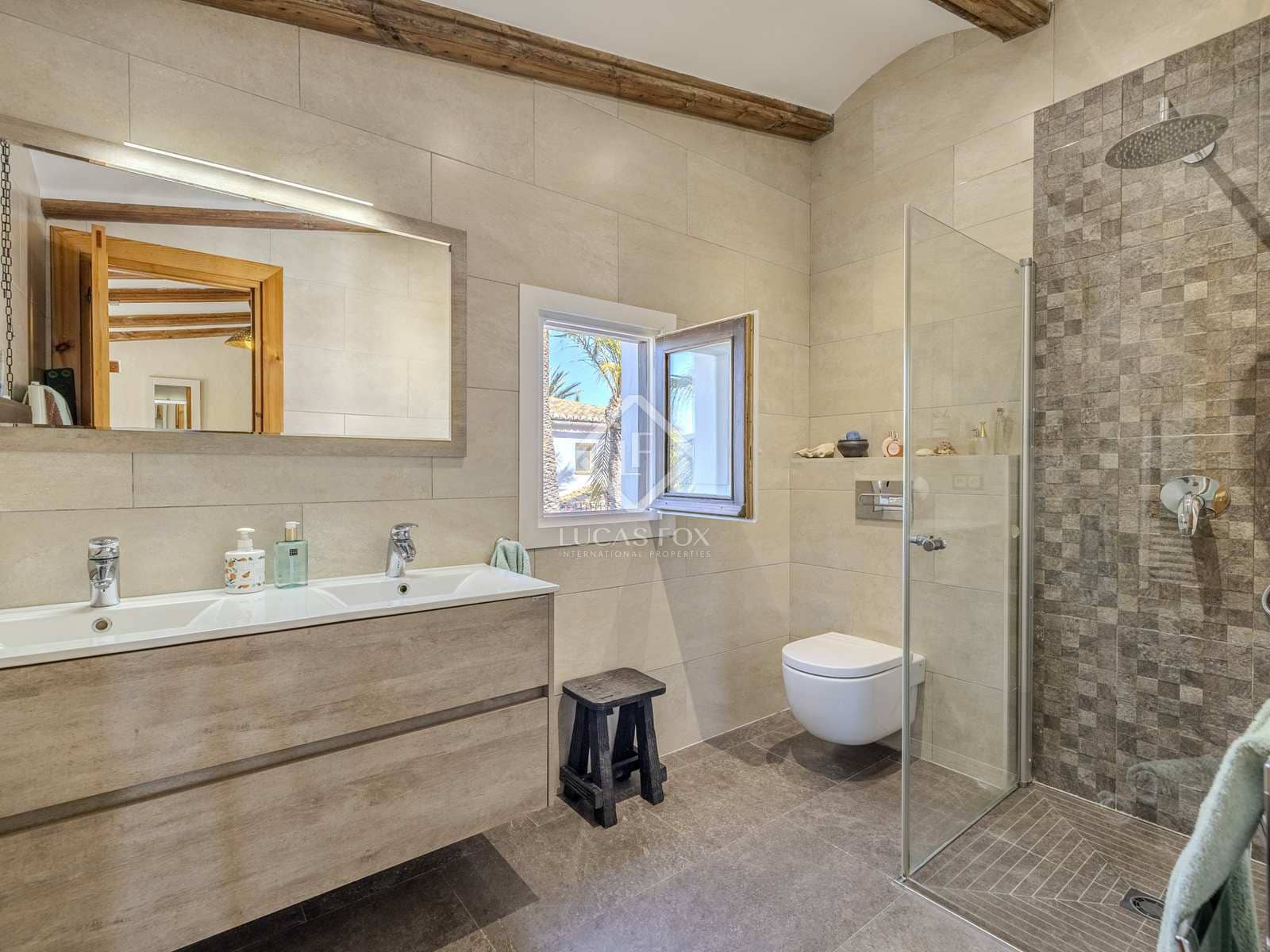 6 bedroom Villa for sale in Javea / Xabia with pool garage - € 1,590,000 (Ref: 8307706)