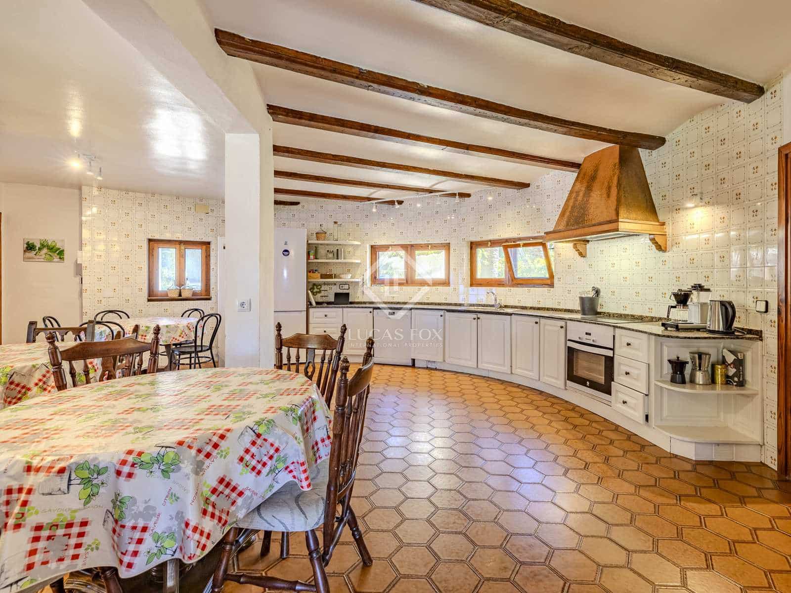 6 bedroom Villa for sale in Javea / Xabia with pool garage - € 1,590,000 (Ref: 8307706)