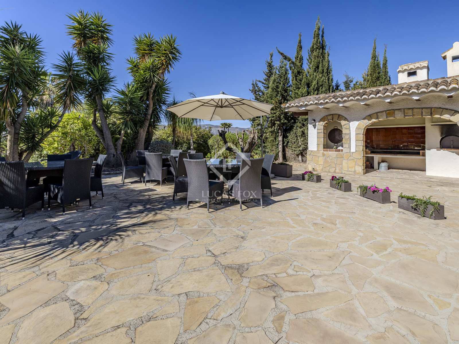 6 bedroom Villa for sale in Javea / Xabia with pool garage - € 1,590,000 (Ref: 8307706)