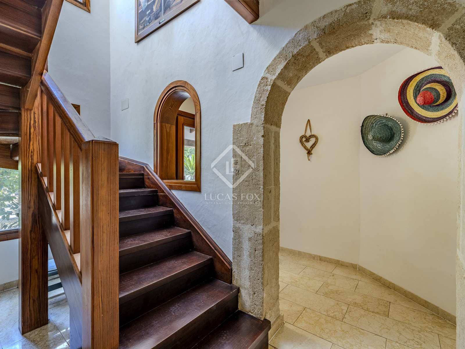 6 bedroom Villa for sale in Javea / Xabia with pool garage - € 1,590,000 (Ref: 8307706)