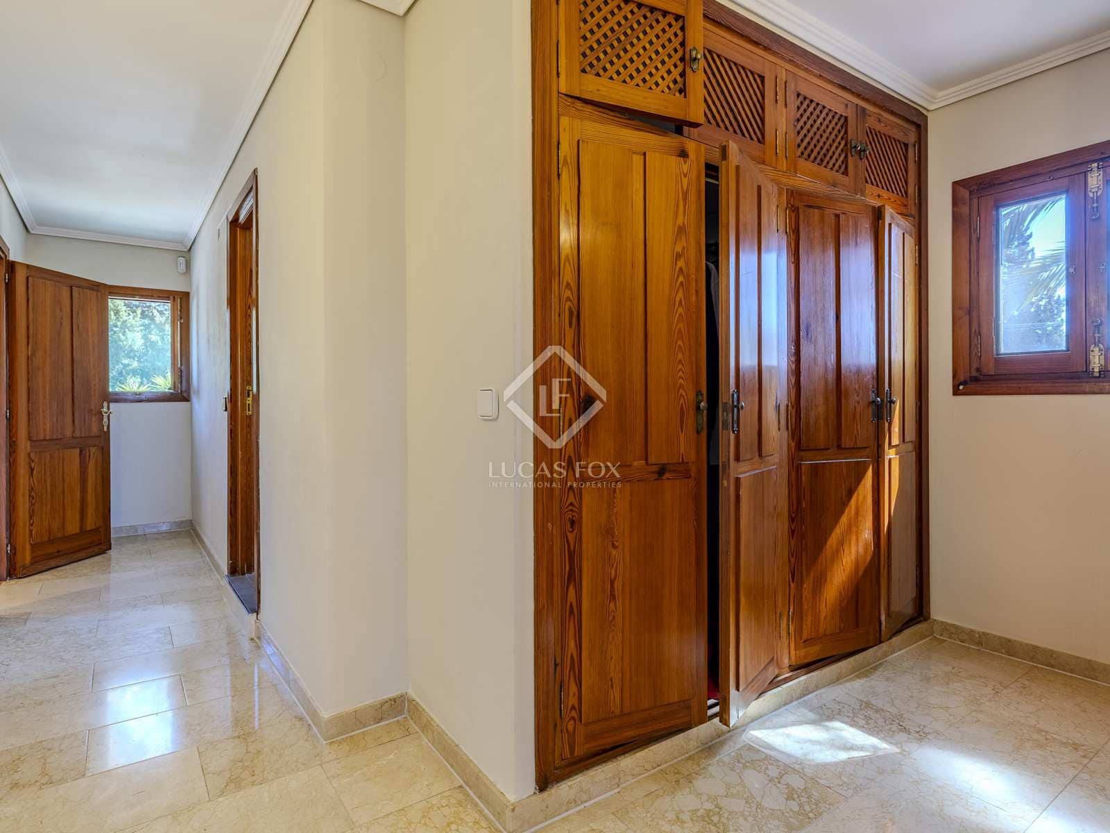 6 bedroom Villa for sale in Javea / Xabia with pool garage - € 1,590,000 (Ref: 8307706)