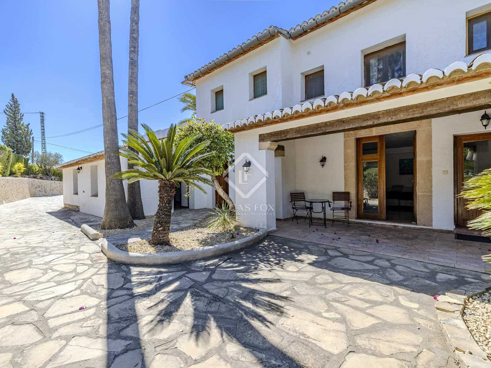 6 bedroom Villa for sale in Javea / Xabia with pool garage - € 1,590,000 (Ref: 8307706)