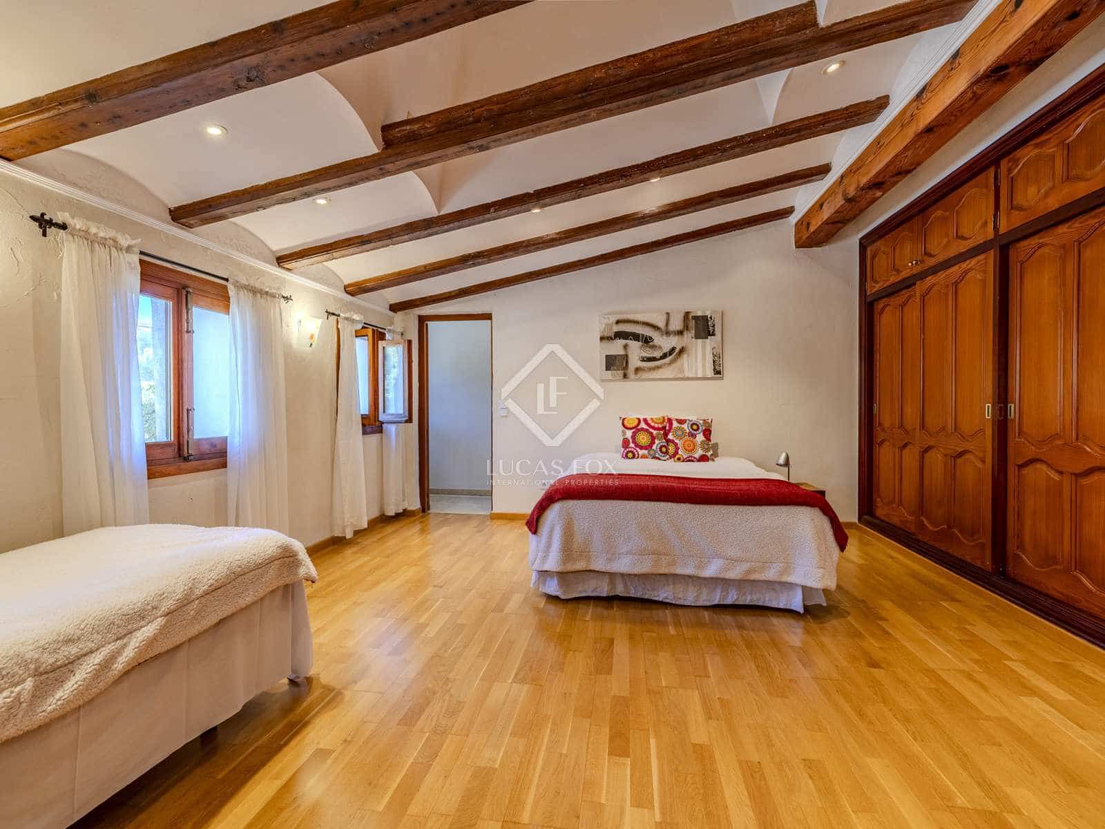 6 bedroom Villa for sale in Javea / Xabia with pool garage - € 1,590,000 (Ref: 8307706)