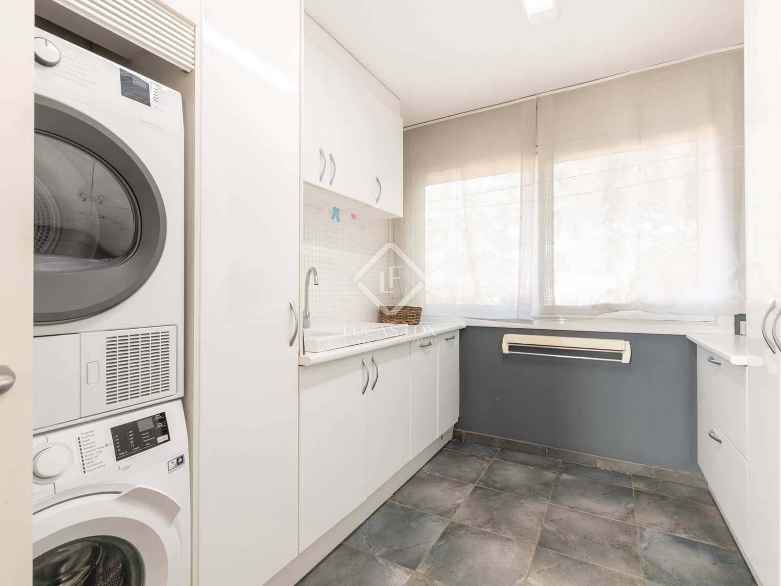 6 bedroom Villa for sale in Sant Cugat del Valles with pool garage - € 2,900,000 (Ref: 8309675)