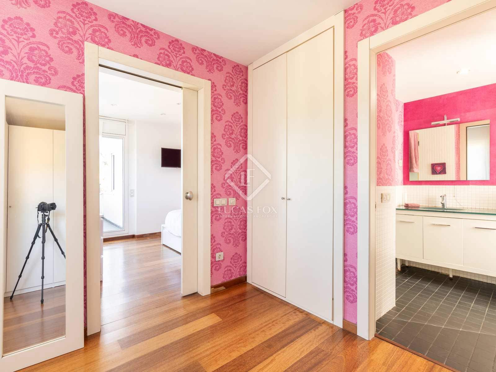 6 bedroom Villa for sale in Sant Cugat del Valles with pool garage - € 2,900,000 (Ref: 8309675)