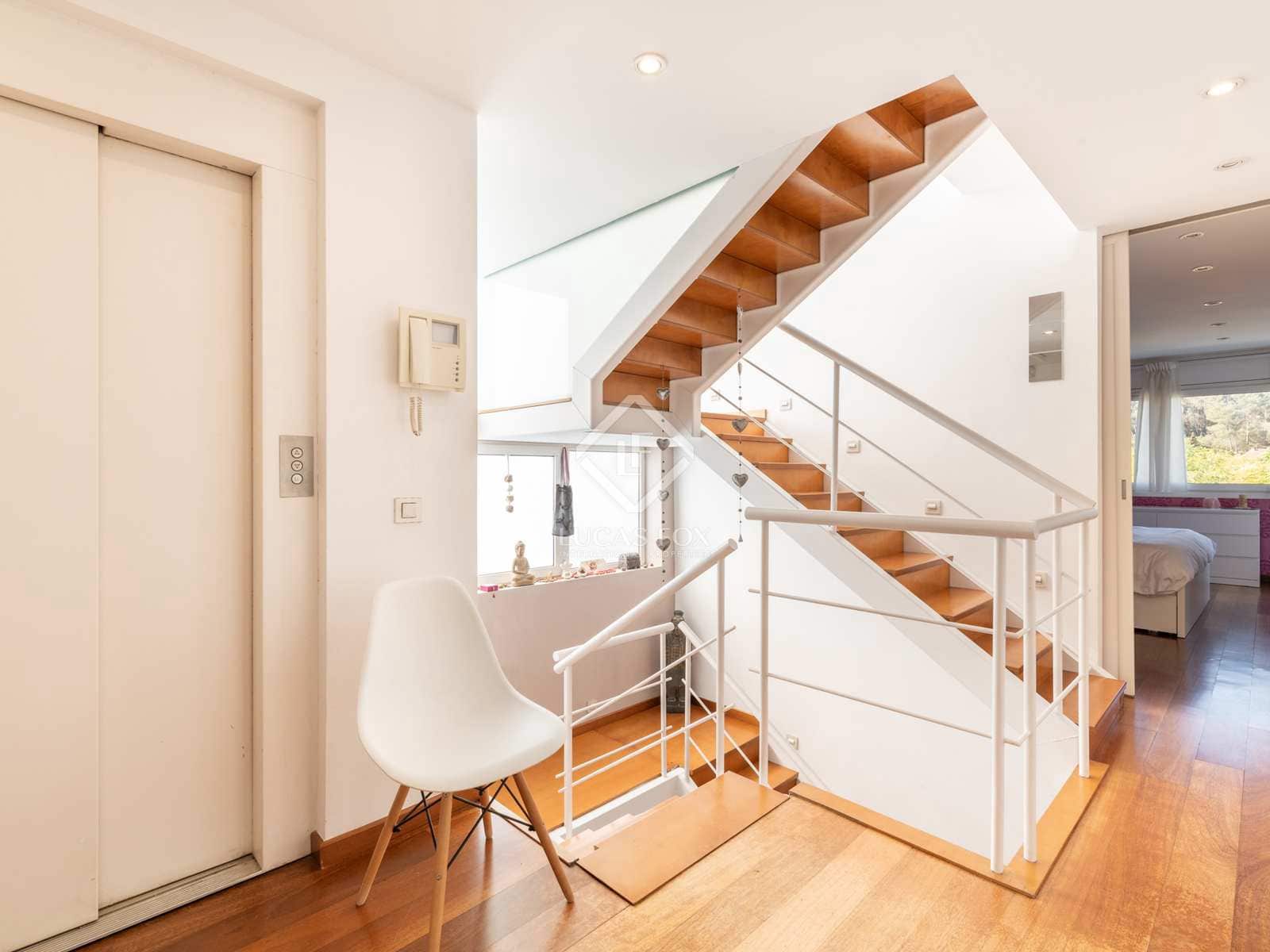 6 bedroom Villa for sale in Sant Cugat del Valles with pool garage - € 2,900,000 (Ref: 8309675)